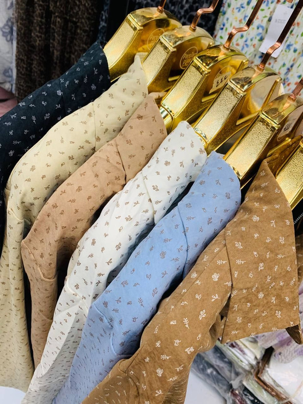 شومیز گره ای با تاپ و گردنبند کد ۶۰۷۱
